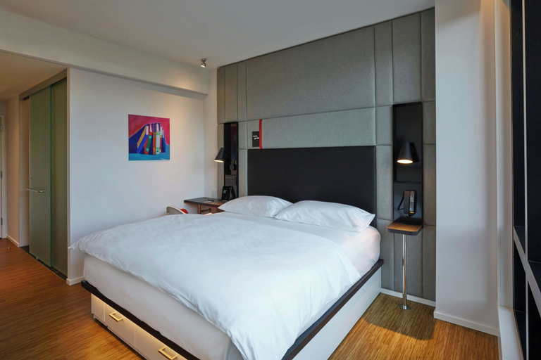 Bedroom 4, citizenM Boston North Station, Boston