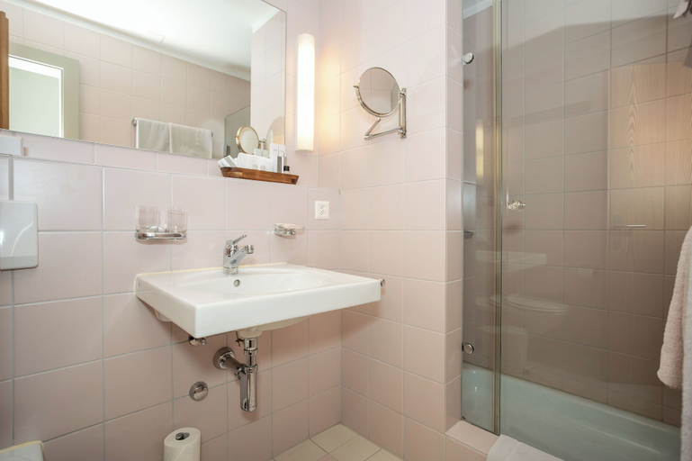 Bathroom 4, LILIENBERG, Kreuzlingen