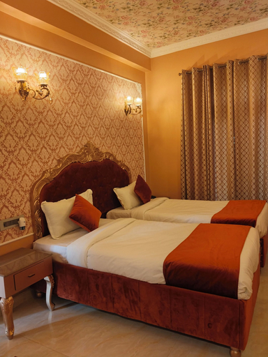 Bedroom 2, Ray of Maya Hotel, Agra