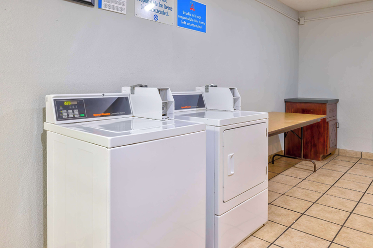 Others 5, Motel 6 Little Rock, AR - South, Pulaski