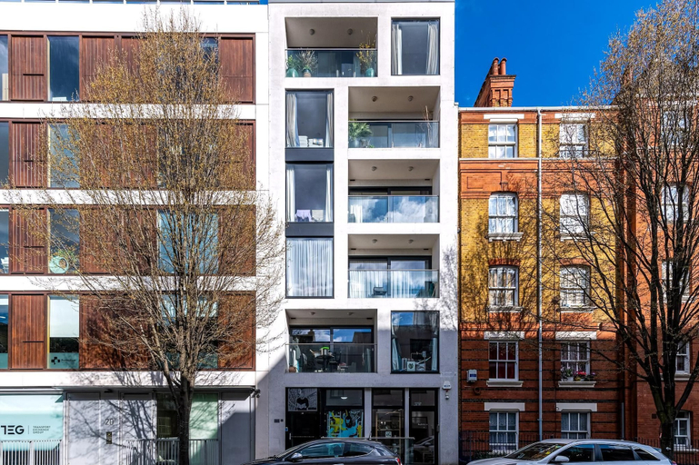 Exterior & Views 2, Trendy Kings Cross Flat, London