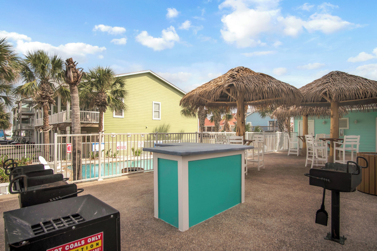 Food & Drinks 4, Sandy Starfish by Silver Sands Vacation Rentals, Nueces