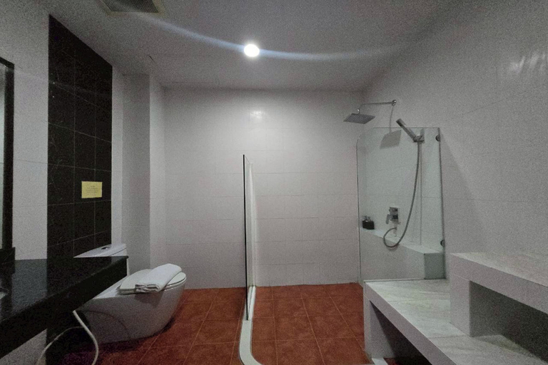 Bathroom 5, Taman Resort, Muang Phitsanulok