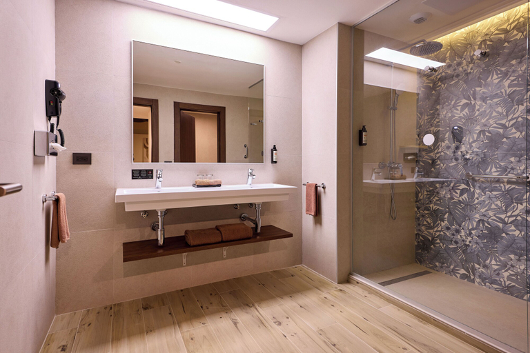 Bathroom 4, Hotel Riu Guanacaste - All Inclusive, Carrillo