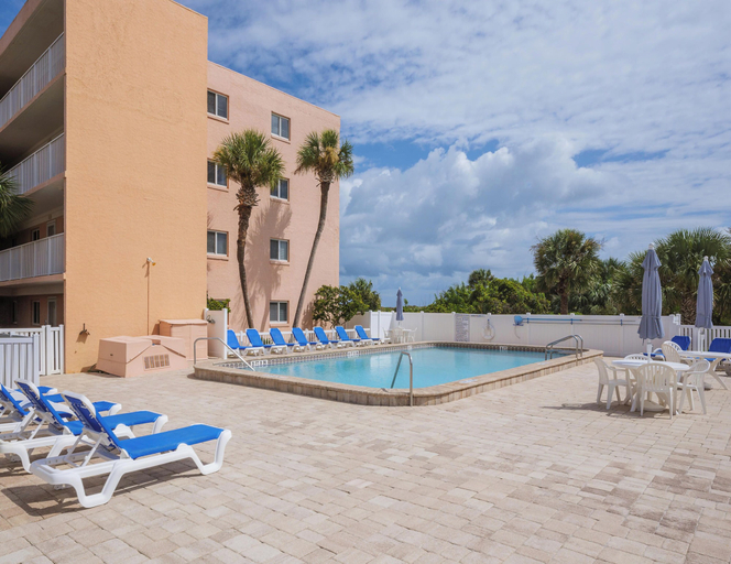 Sport & Beauty, Beach & Tennis 217 by Distinctive Beach Rentals, Saint Johns