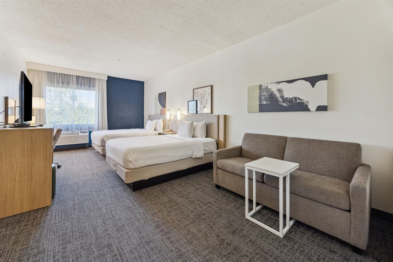Bedroom 4, Spark by Hilton Houston near the Galleria, Houston