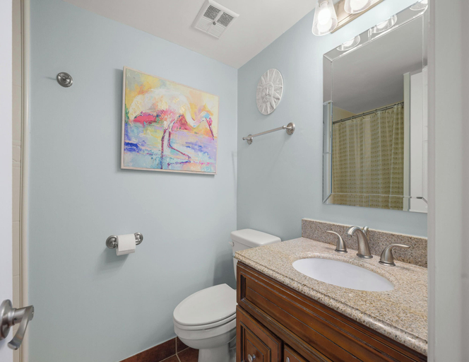 Bathroom, Beach & Tennis 217 by Distinctive Beach Rentals, Saint Johns