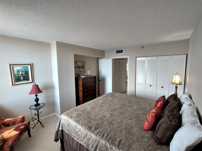 Bedroom 3, Casa Del Mar G-608 by Distinctive Beach Rentals, Pinellas