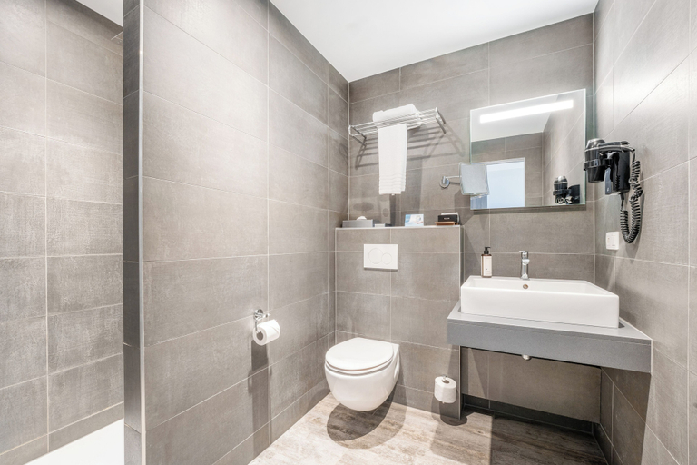Bathroom 5, Marivaux Hotel, Bruxelles