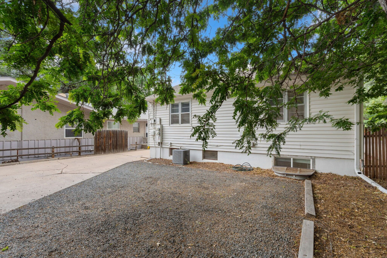 Exterior & Views 2, Beautiful Bungalow Next to Csu - Free Cruiser Bikes, Larimer