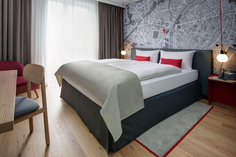 Bedroom 4, IntercityHotel Duisburg, Duisburg