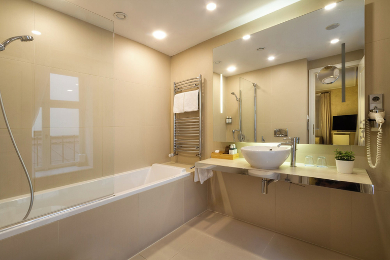 Bathroom 5, Hotel Three Storks, Praha 6