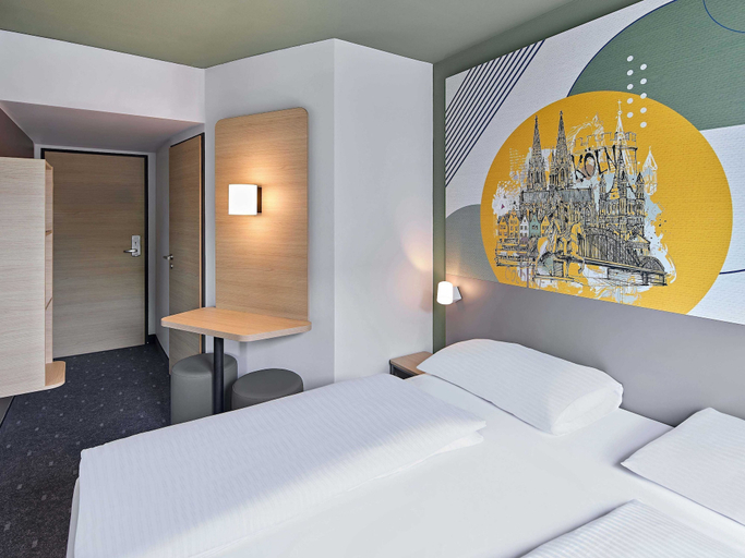 Bedroom 3, B&B HOTEL Köln-Marsdorf, Köln