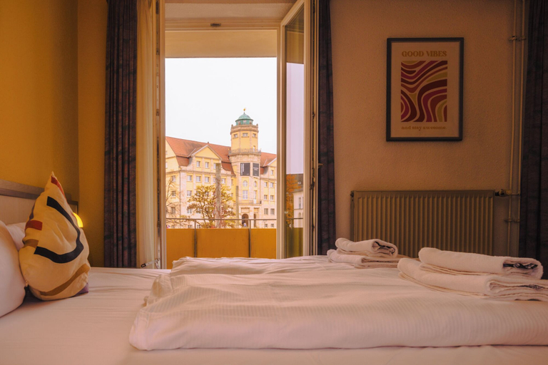 Bedroom 4, Hessenland Hotel by Stay Awesome, Kassel