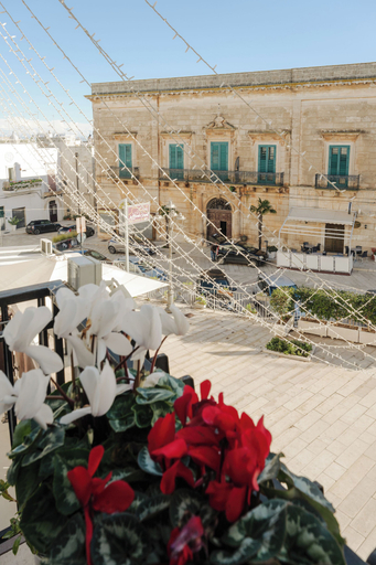 Exterior & Views 2, Bed & Bread Piazza Nzegna, Brindisi