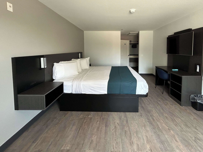 Bedroom 3, Motel 6 Lake Elsinore, CA, Riverside