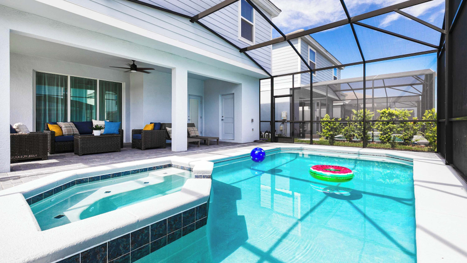 Sport & Beauty 5, 7BR Serene Home Close to Disney, Private Pool, Spa, Polk
