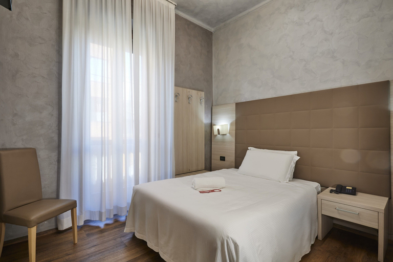 Bedroom 4, Hotel Galimberti, Torino