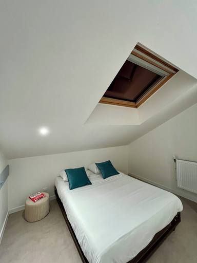 Bedroom 4, Domaine Chloe du lac, Isère