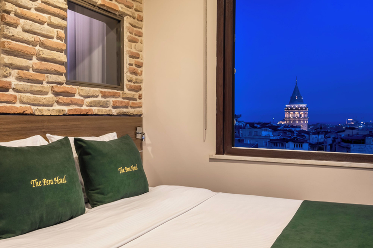 Bedroom 4, The Pera Hotel, Beyoğlu