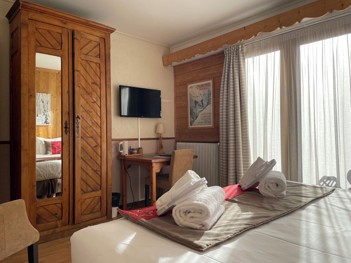 Bedroom 3, Chalet Hôtel La Sapinière, Haute-Savoie