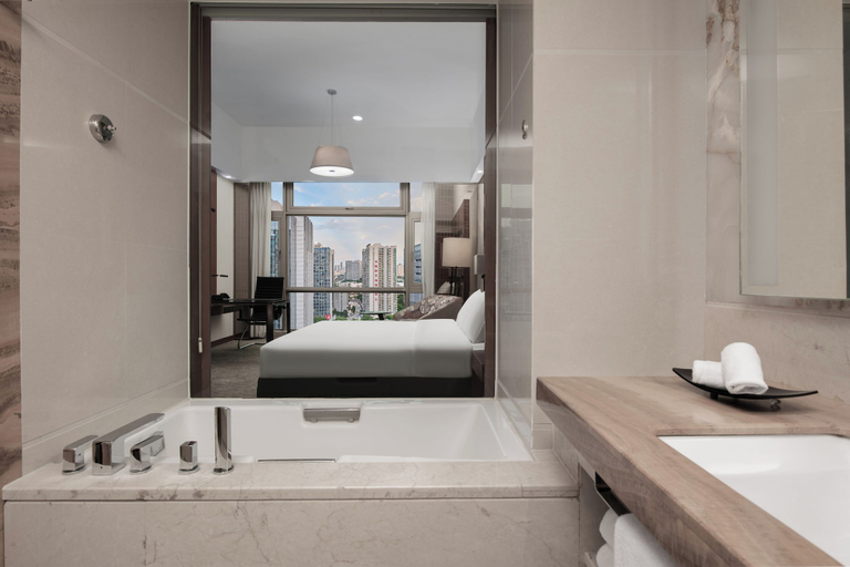 Bathroom 3, Vanburgh Hotel, Guangzhou