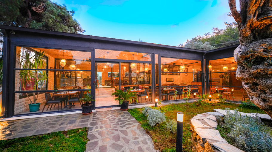 Restaurant 2, Garrya Romo Hotel, Urla