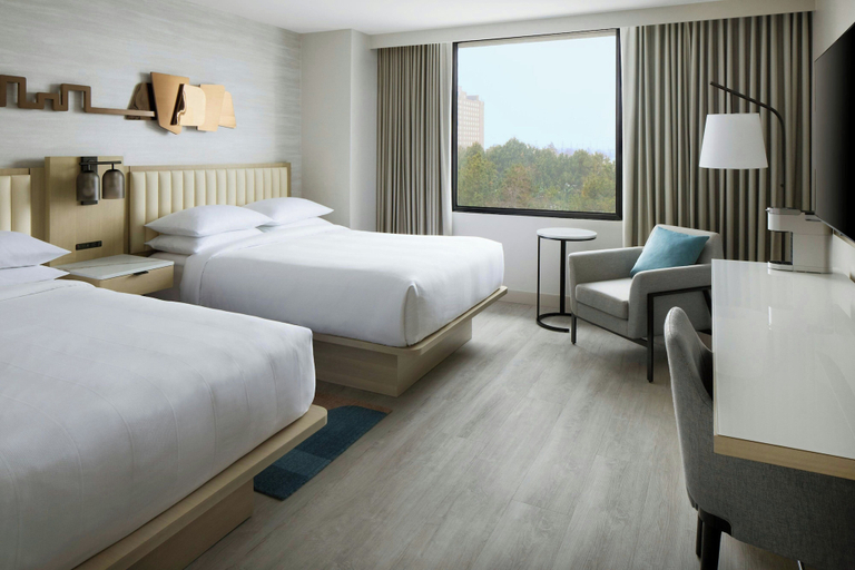 Bedroom 4, Toronto Airport Marriott Hotel, Toronto