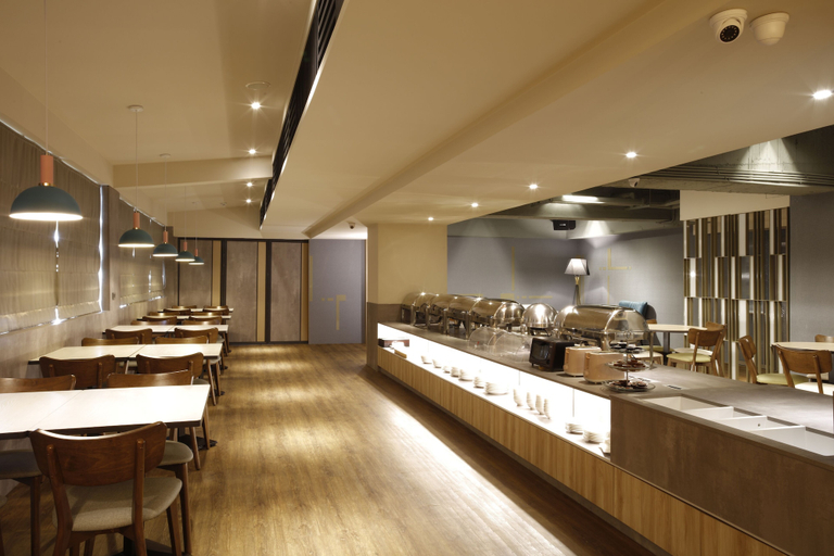 Food & Drinks 4, Metro Hotel - Howard Group, Yulin