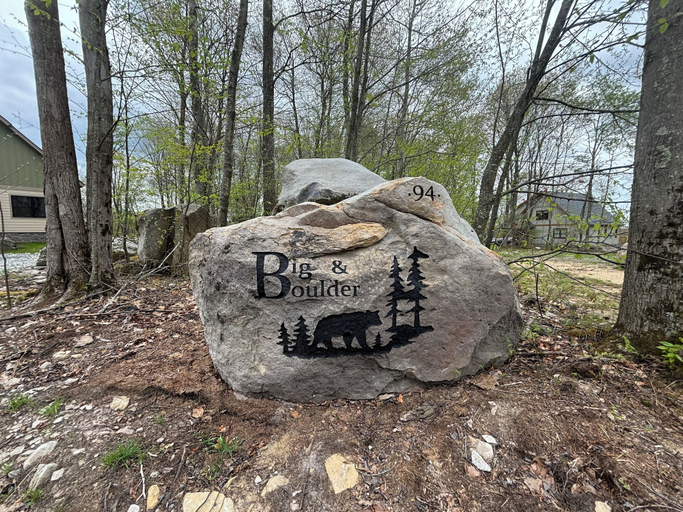 Others 4, Big and Boulder by Taylor Made Deep Creek, Garrett