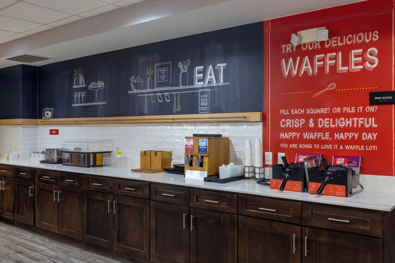 Food & Drinks 5, Hampton Inn Dade City - Zephyrhills, Pasco