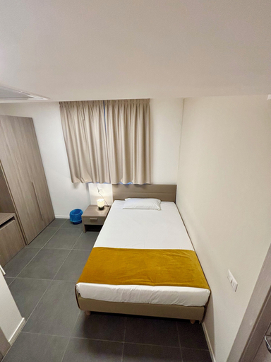 Bedroom 3, BLU HOTEL 4 4 S.R.L., Milano
