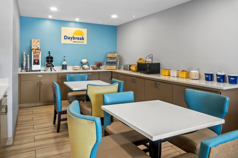 Food & Drinks 5, Days Inn by Wyndham Renfro Valley Mount Vernon, Rockcastle
