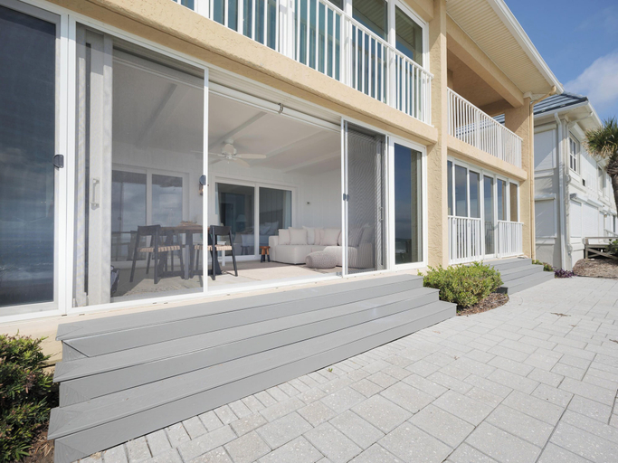 Exterior & Views 2, El Mar Villa by Distinctive Beach Rentals, Saint Johns