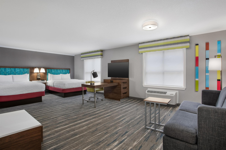 Bedroom 3, Hampton Inn by Hilton Kamloops, Thompson-Nicola