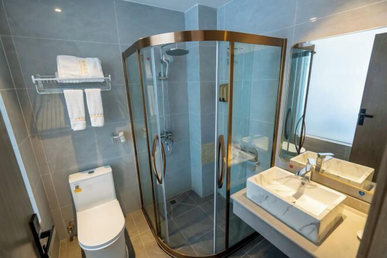 Bathroom 3, Xiongfeng Hotel, Chuxiong Yi