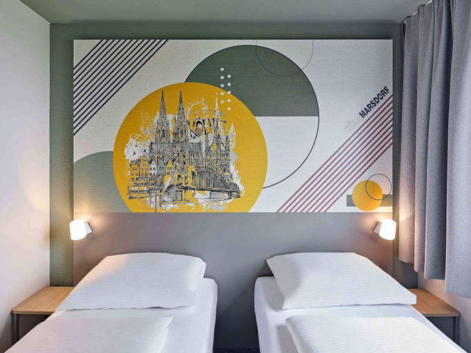 Bedroom 5, B&B HOTEL Köln-Marsdorf, Köln