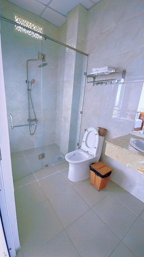 Bathroom 3, Khach San FLOREA, Phan Rang-Tháp Chàm