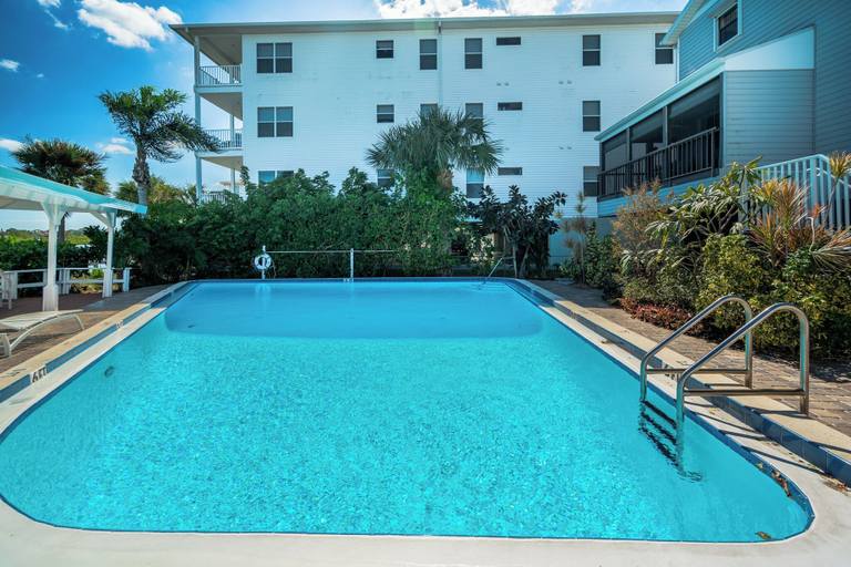 Sport & Beauty, Seashell 19 by Distinctive Beach Rentals, Pinellas