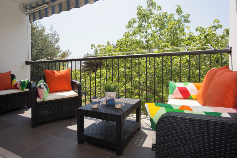 Others 5, Apartment Ileora, Split