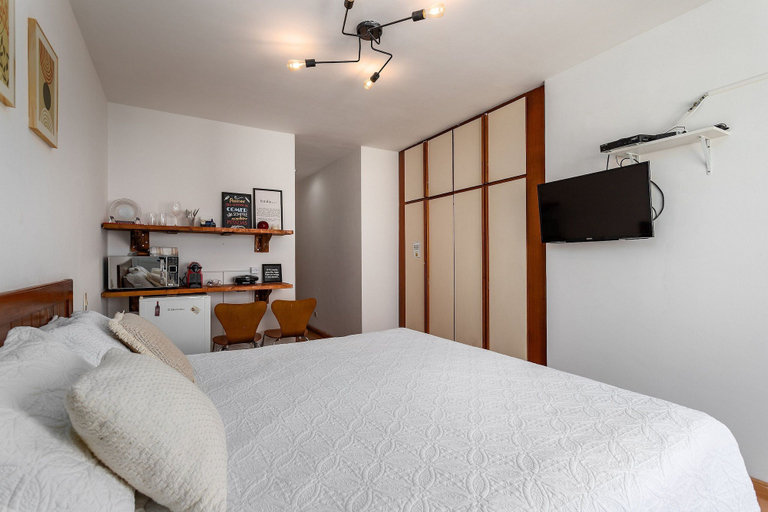 Bedroom 3, (902-B) Studio com Vista Mar e Comodidades, Rio de Janeiro
