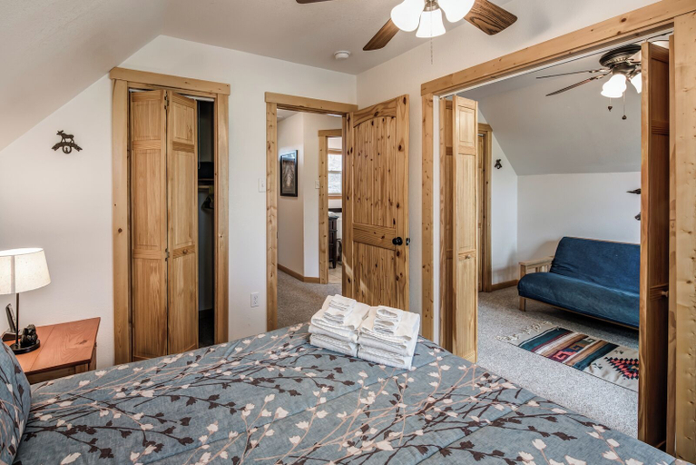 Bedroom 3, Aurora Montealis by Ruidoso Vacation Rentals, Lincoln