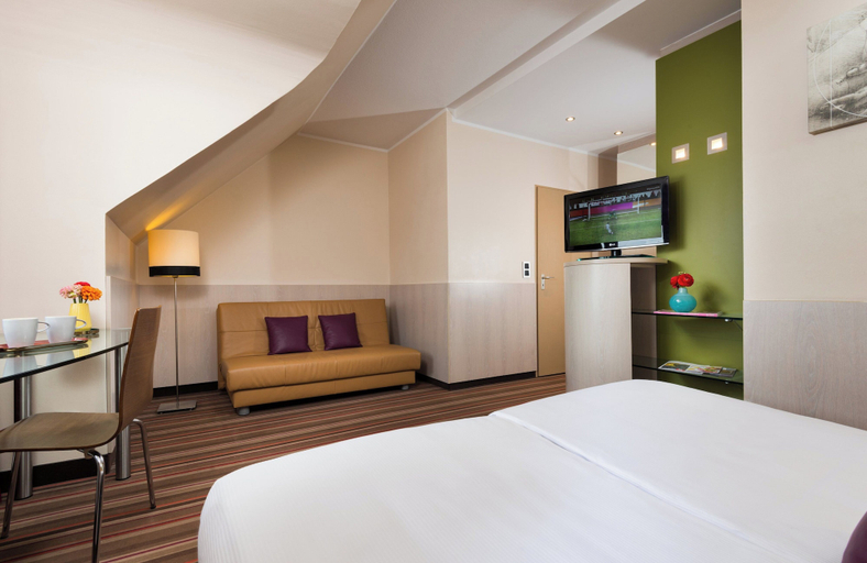 Bedroom 4, Leonardo Hotel & Residenz München, München