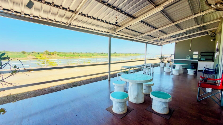 Food & Drinks 4, Nokhuuk Rimkhong Riverside Cosy Home, Tha Bo