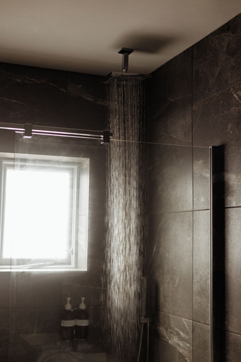 Bathroom 4, Hideout Apartment Hotel, Kingston upon Hull