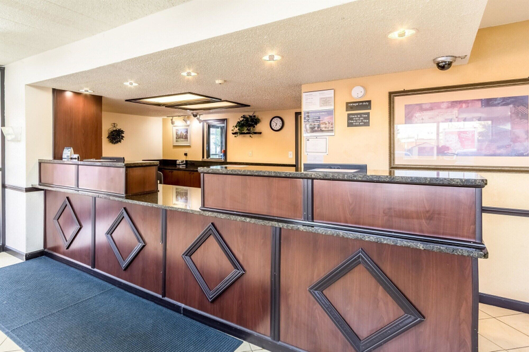 Others 5, Motel 6 Grove City, OH, Franklin