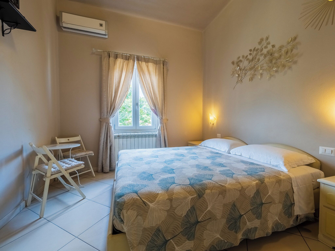 Bedroom 3, B&B Alma, Lucca