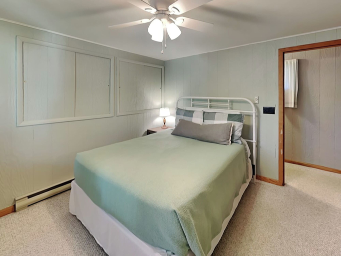 Bedroom 2, A Frame of Mind by Taylor Made Deep Creek, Garrett