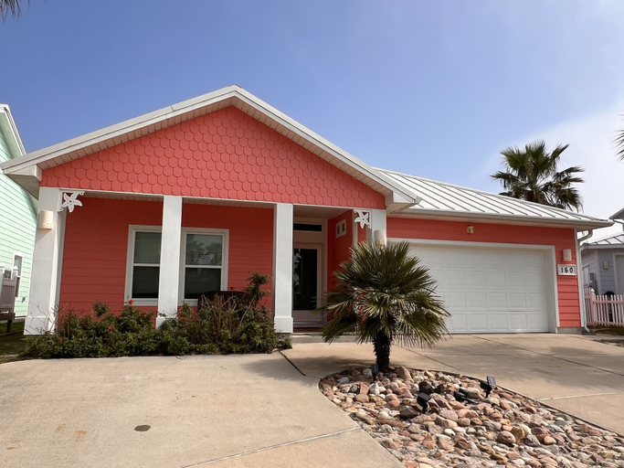 Exterior & Views 2, Sandy Cheeks by Silver Sands Vacation Rentals, Nueces