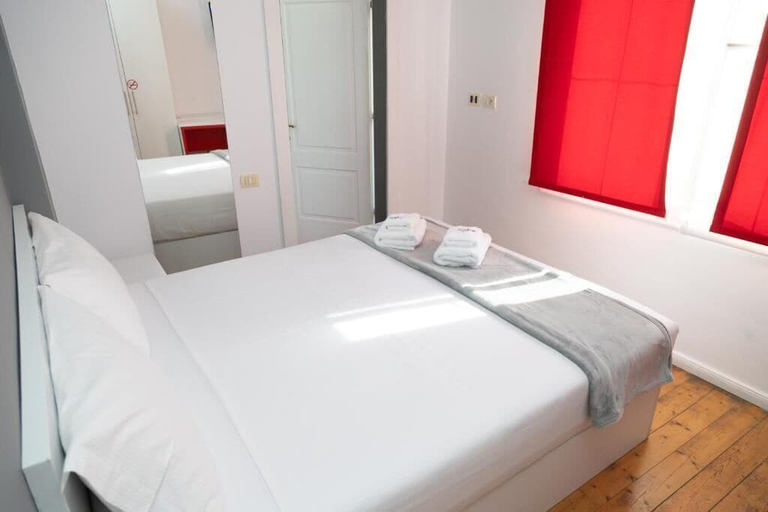 Bedroom 3, Hotel Liqeni, Tiranës